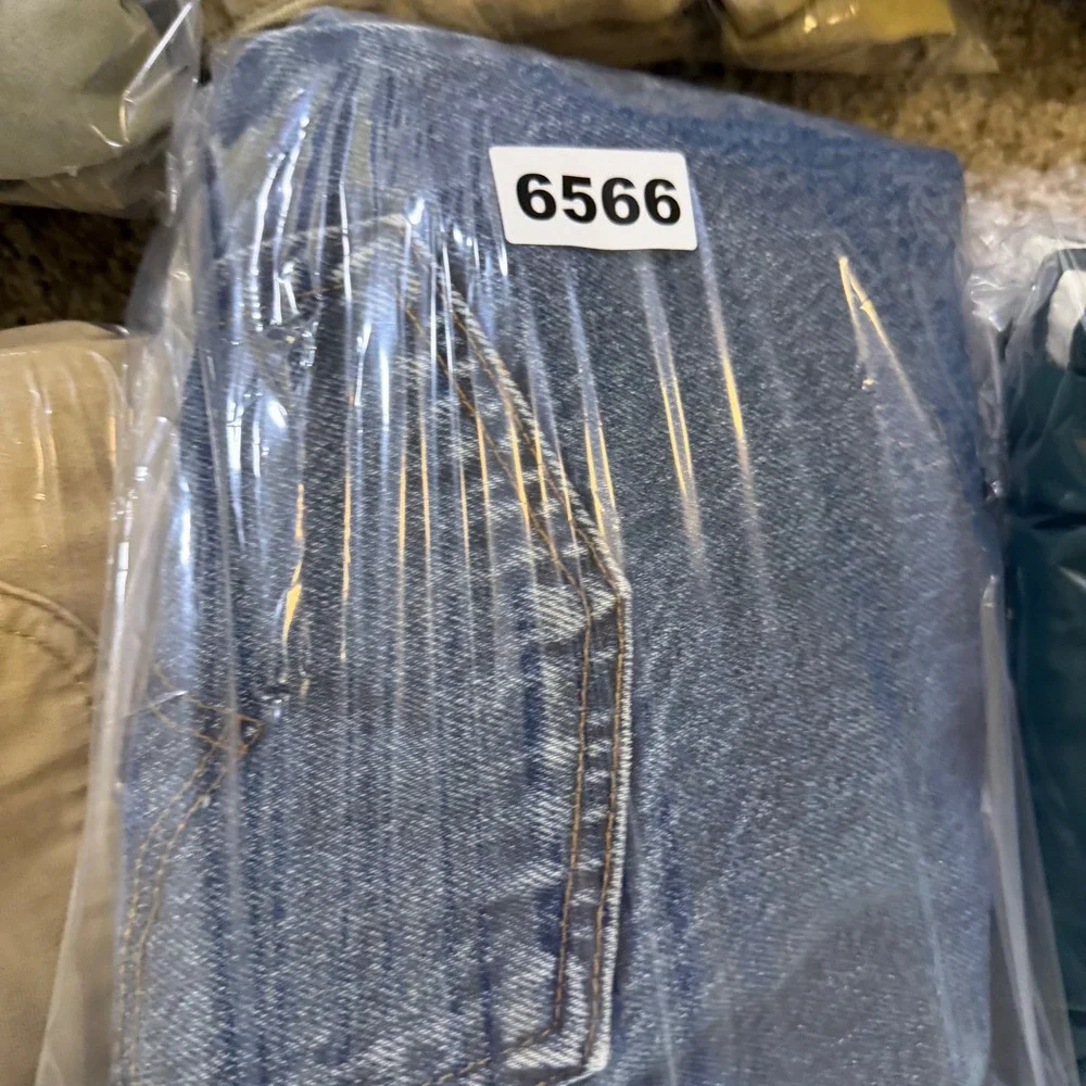 Levis levi 550